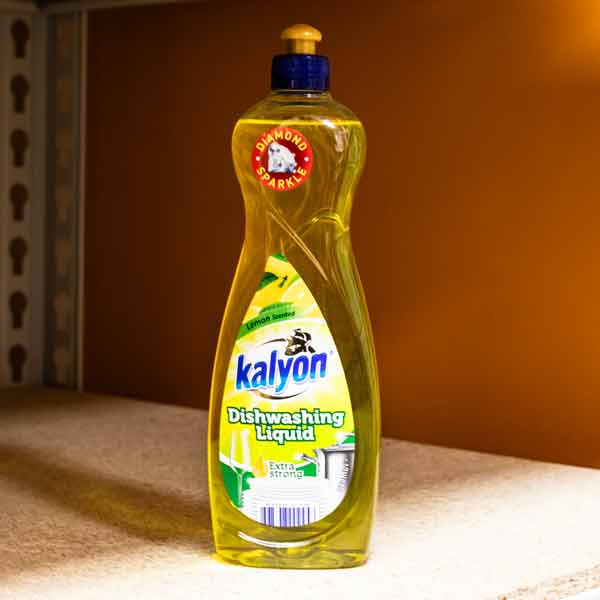 Жидкость для мытья посуды 0,75л. Лимон KALYON